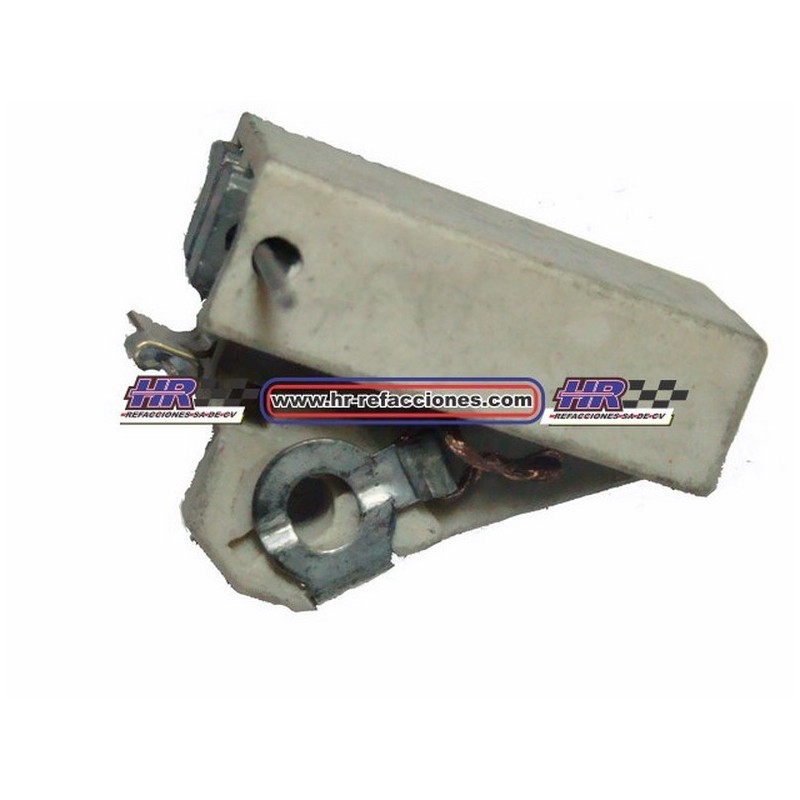 PORTACARBON  ALTERNADOR CHEV CUTLASS 105AMP