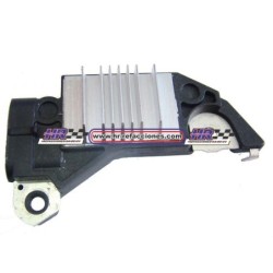 REGULADOR  CHEV D-702   CS-130 105 AMP  4 TERMINALES