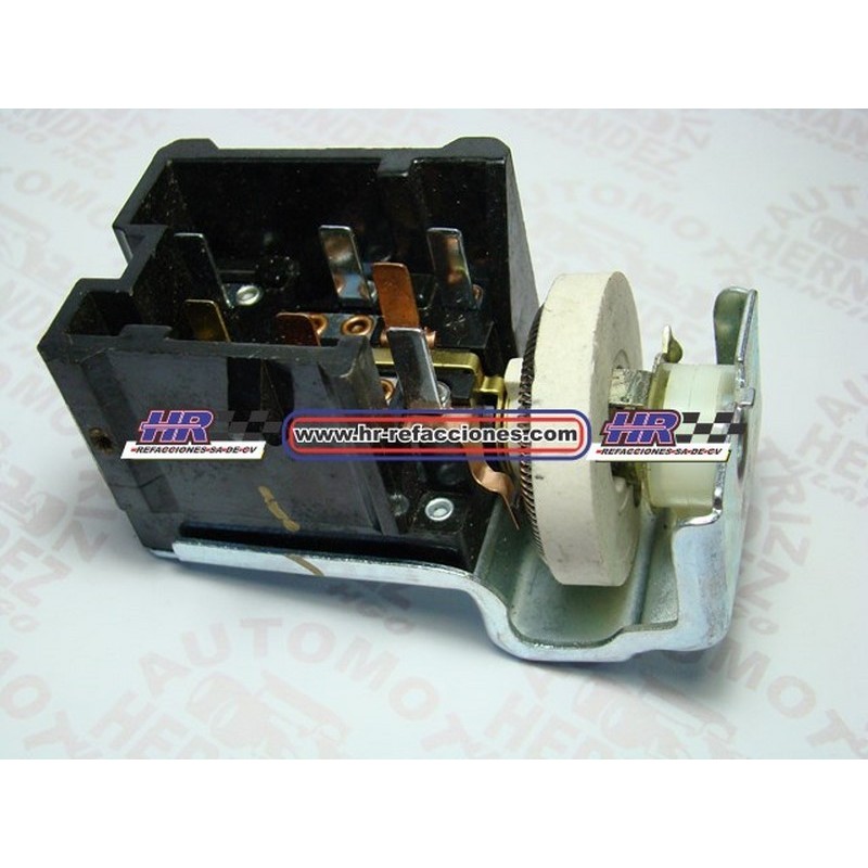 SWITCH LUZ  FORD 7 P HS 110 CAMION SW166 DS210 VS39A013